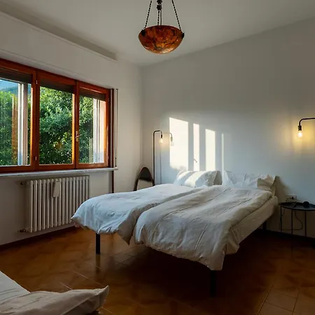 Casa Cascata Сasa de vacaciones Mandello del Lario